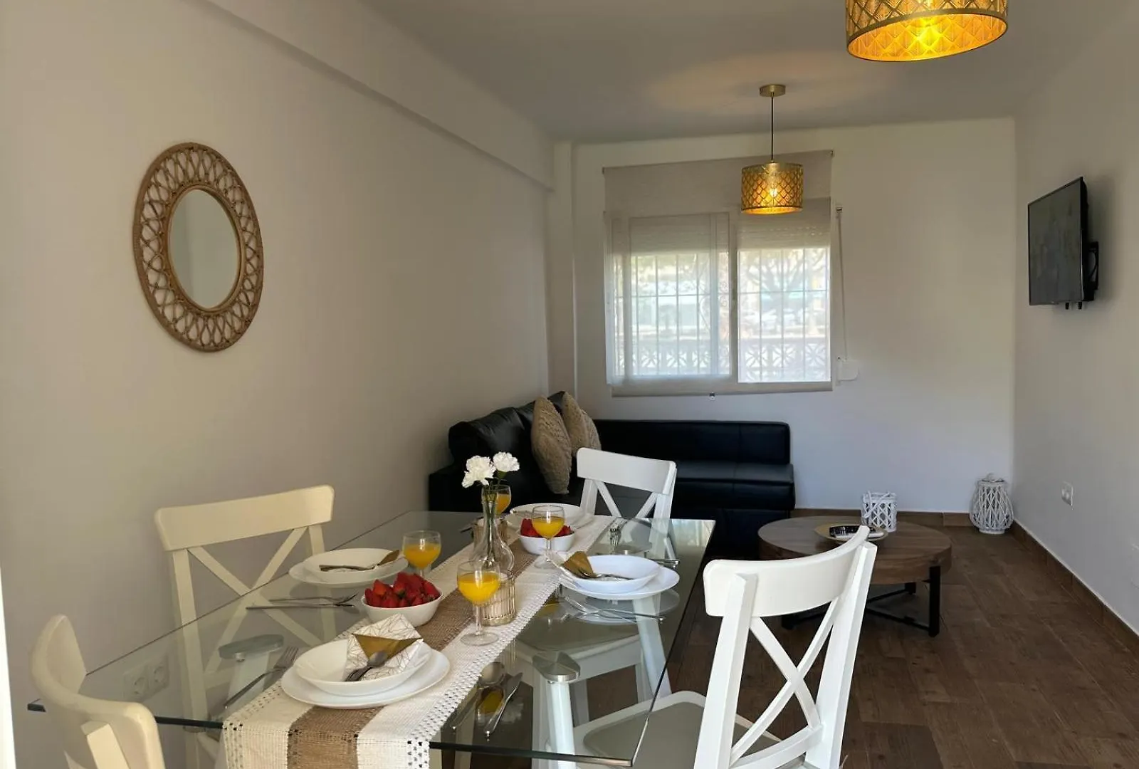 Gaviotas Beach 토레몰리노스 스페인